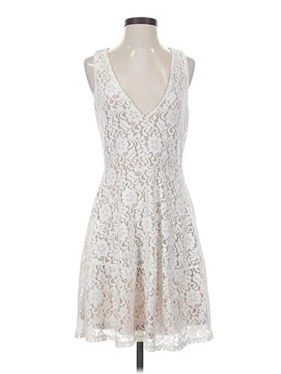 Pre-owned Bcbgmaxazria Cocktail Dress In Ivory