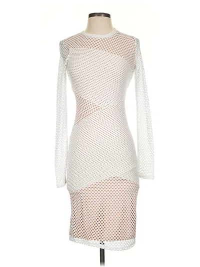 Pre-owned Bcbgmaxazria Cocktail Dress In Ivory