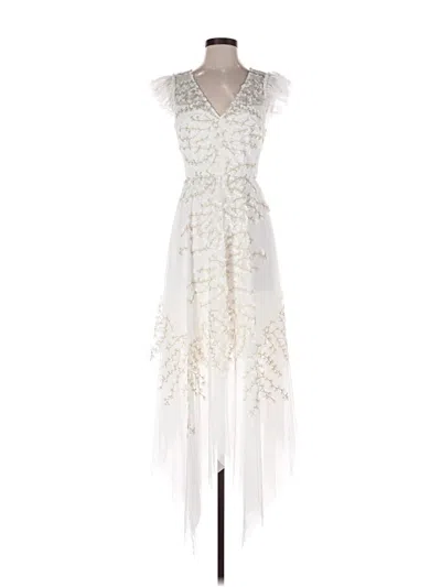 Pre-owned Bcbgmaxazria Cocktail Dress In Ivory