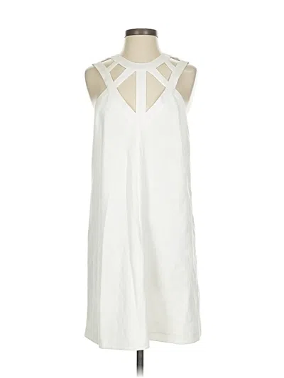Pre-owned Bcbgmaxazria Cocktail Dress In White