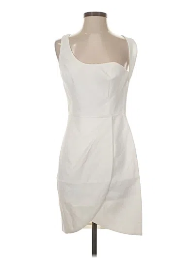 Pre-owned Bcbgmaxazria Cocktail Dress In White