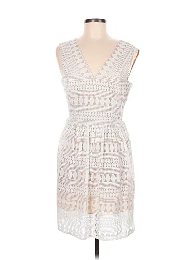 Pre-owned Bcbgmaxazria Cocktail Dress In White