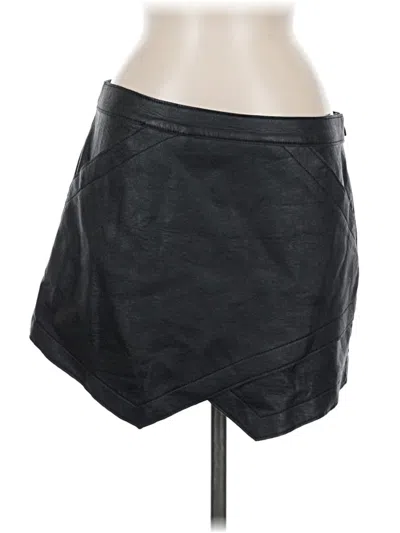 Pre-owned Bcbgmaxazria Faux Leather Skirt In Black