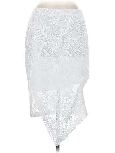 Pre-owned Bcbgmaxazria Formal Skirt In White
