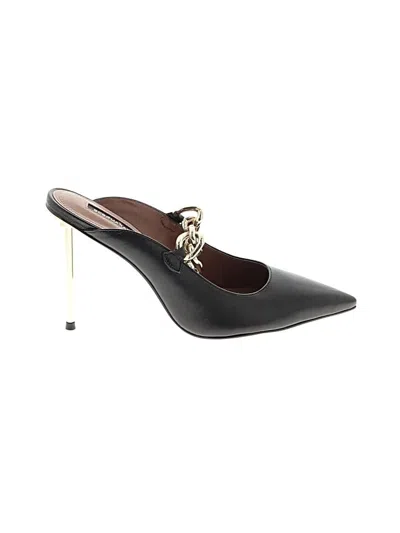 Pre-owned Bcbgmaxazria Heels In Black