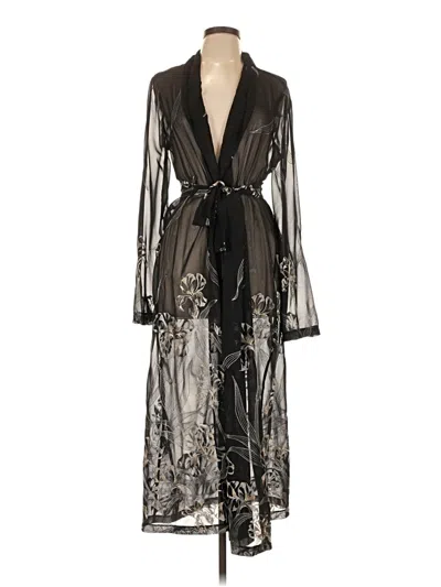 Pre-owned Bcbgmaxazria Kimono In Black