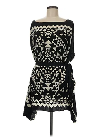 Pre-owned Bcbgmaxazria Kimono In Black