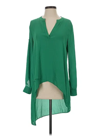Pre-owned Bcbgmaxazria Long Sleeve Blouse In Green