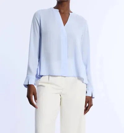 Bcbgmaxazria Pleated Back Long Sleeve Blouse In Cloud