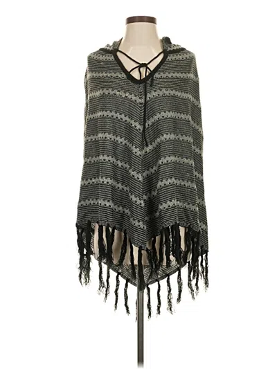 Pre-owned Bcbgmaxazria Poncho In Gray