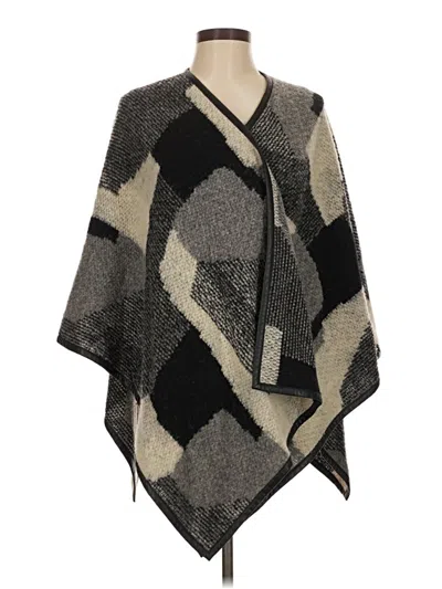 Pre-owned Bcbgmaxazria Poncho In Gray