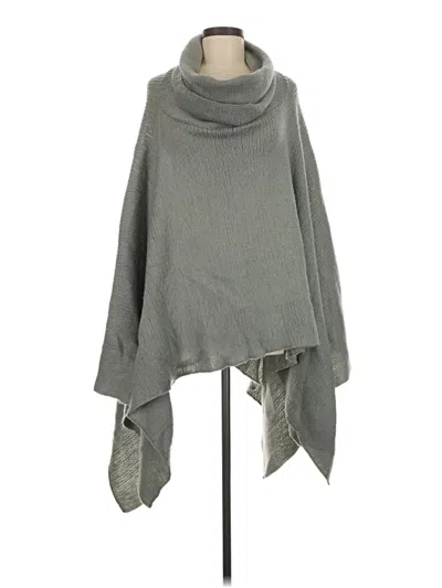 Pre-owned Bcbgmaxazria Poncho In Gray