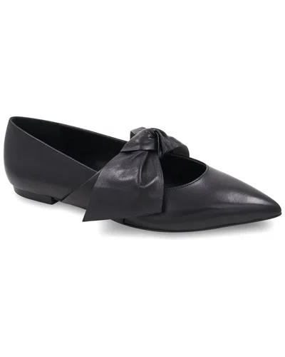 Bcbgmaxazria Prely Leather Flat