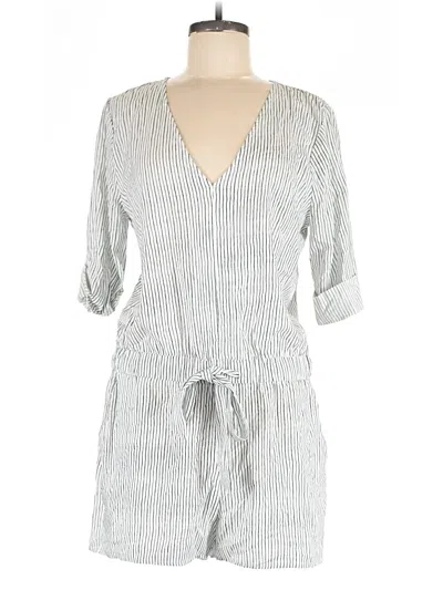 Pre-owned Bcbgmaxazria Romper In Gray