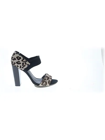 Pre-owned Bcbgmaxazria Sandals In Tan