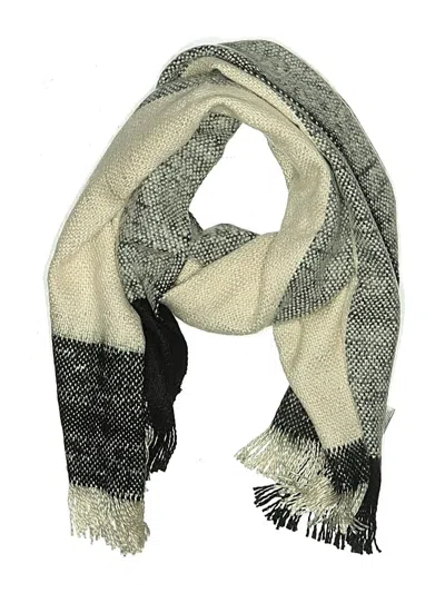 Pre-owned Bcbgmaxazria Scarf In Ivory