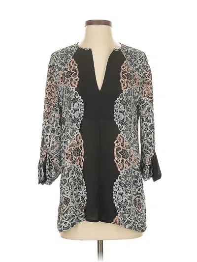 Pre-owned Bcbgmaxazria Short Sleeve Blouse In Gray