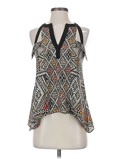Pre-owned Bcbgmaxazria Sleeveless Blouse In Black