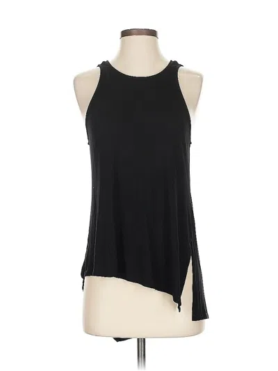 Pre-owned Bcbgmaxazria Sleeveless T-shirt In Black