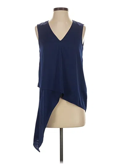 Pre-owned Bcbgmaxazria Sleeveless T-shirt In Blue