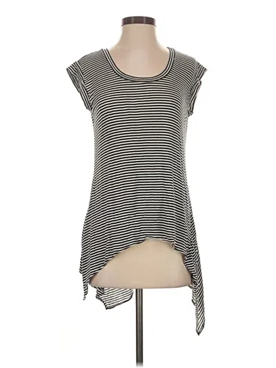Pre-owned Bcbgmaxazria Sleeveless T-shirt In Gray