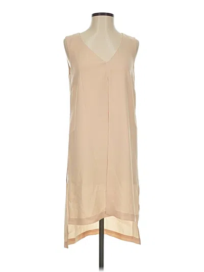 Pre-owned Bcbgmaxazria Sleeveless T-shirt In Tan