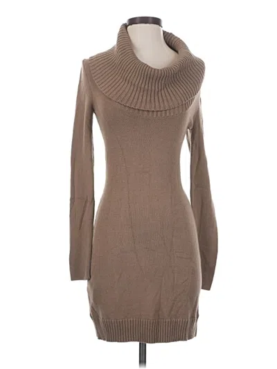 Pre-owned Bcbgmaxazria Turtleneck Sweater In Tan