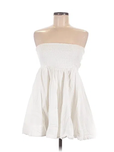 Pre-owned Bdg Casual Dress In White