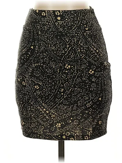 Pre-owned Bdg Casual Skirt In Black