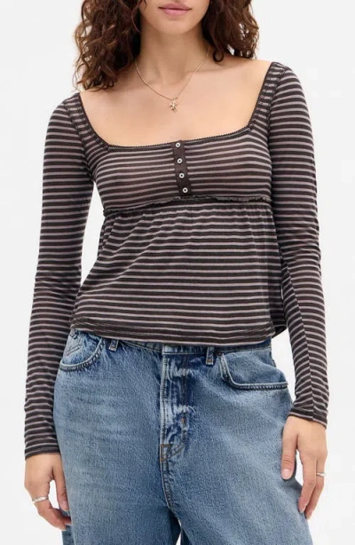 Bdg Urban Outfitters Brittney Long Sleeve Babydoll Top In Brown