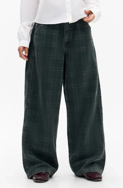 Bdg Urban Outfitters Jaya Check Low Rise Wide Leg Jeans In Green