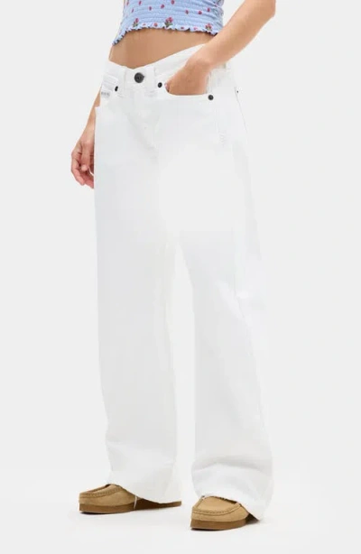 Bdg Urban Outfitters Kayla Low Rise Wide Leg Jeans In White