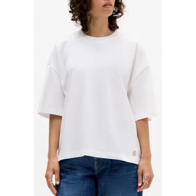 Bdg Urban Outfitters Relaxed Fit Cotton T-shirt In White