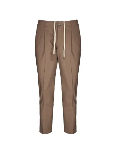 Be Able Pleated Trousers In Brown
