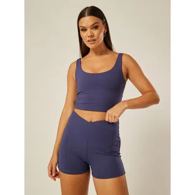 Be Athletica Stretch Scoop Neck Twist-back Vest In Blue