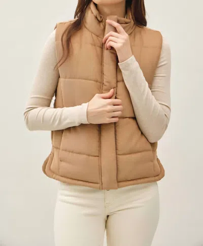 Be Cool Brenna Puffer Vest In Camel In Multi