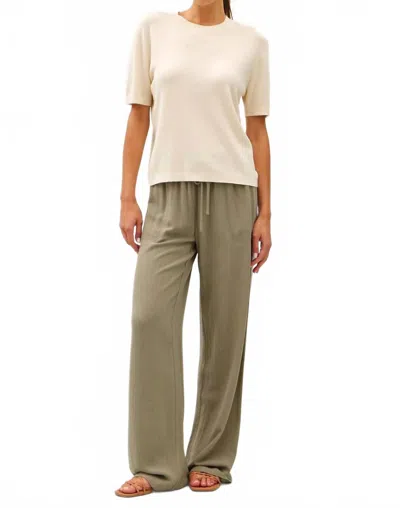 Be Cool Bryant Top In Cream In White