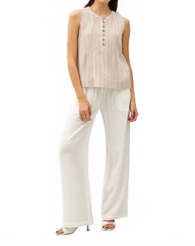 Be Cool Hudlow Top In Brown In Neutral