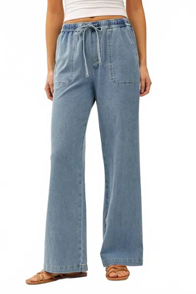 Be Cool Knit Denim Wide Leg Pants In Medium Wash In Blue