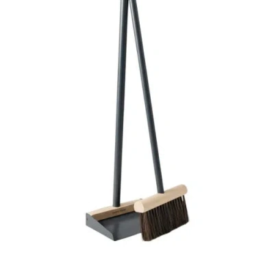 Be Home Andree Jardin "mr & Mrs Clynk" Dustpan & Hand Brush In Black
