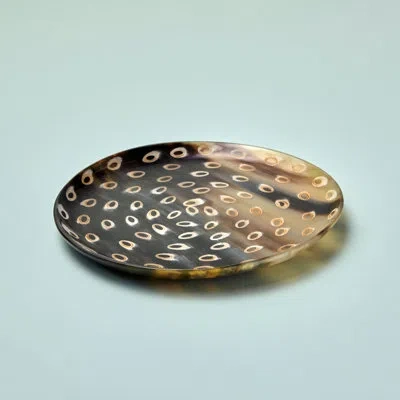 Be Home Horn Side Peacock Plate In Brown