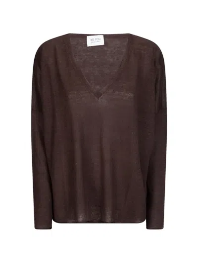 Be You V-neck Top In Burgundy