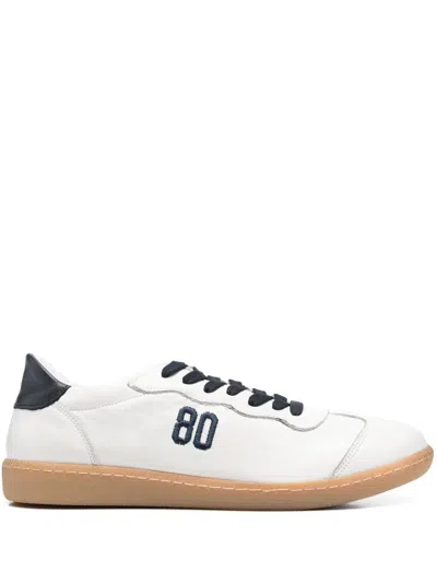 Be980 Harvard Sneakers In Grey