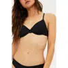 Beach Riot Carrie Bikini Top In Black