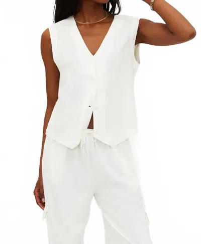 Beach Riot Darcy Linen Vest In White