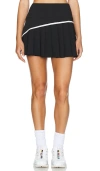 Beach Riot Love Skirt In 黑色、白色