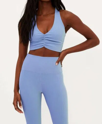 BEACH RIOT MINDY SPORTS BRA IN LIGHT BLUE