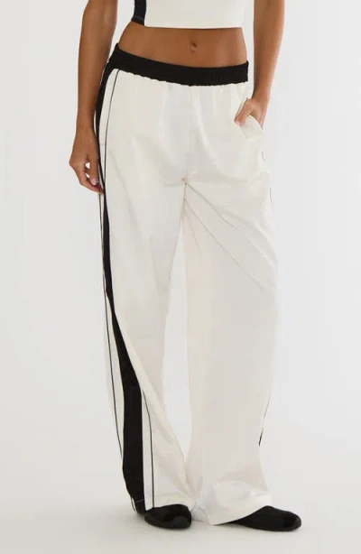 Beach Riot Rumi Shadow Stripe Pants In White