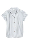 Beachlunchlounge Darby Short Sleeve Button-up Shirt In Green Stone