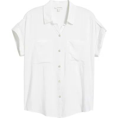 Beachlunchlounge Delta Short Sleeve Button-up Shirt In White